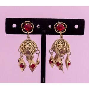 Vintage Victorian Red Gemstone Gold Tone Screwback Earrings - Q18